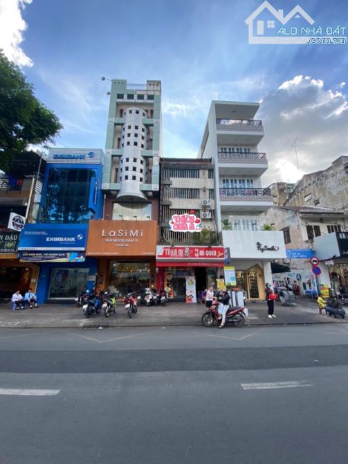Sản phẩm rẻ nhất Mặt tiền Nguyễn Gia Trí Bình Thạnh - Hầm 6 tầng - 80m2 - Giá bán 36.5 Tỷ