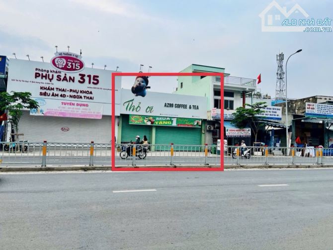 Cho Thuê Nhà Mặt Tiền Hòa Bình , Vị Trí Siêu Đẹp , 12m x 30m