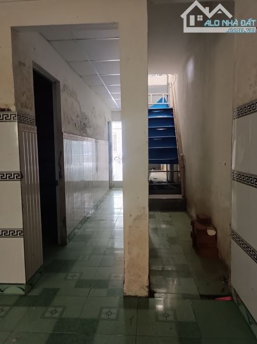 Hót Bán Đất tặng nhà kiệt Mẹ Suốt nhà hai tầng