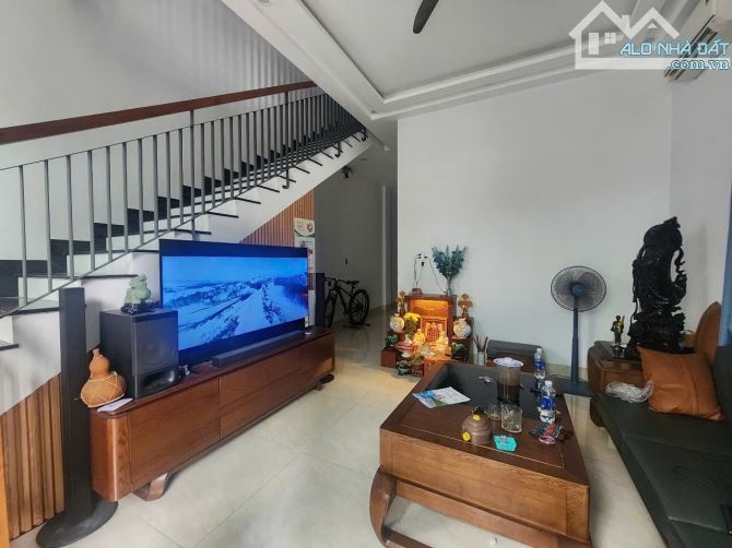 🔥SIÊU PHẨM NHÀ ĐẸP 2 TẦNG-DT 120M2-KIỆT 2 Ô TÔ TRÁNH NHAU-HẢI PHÒNG