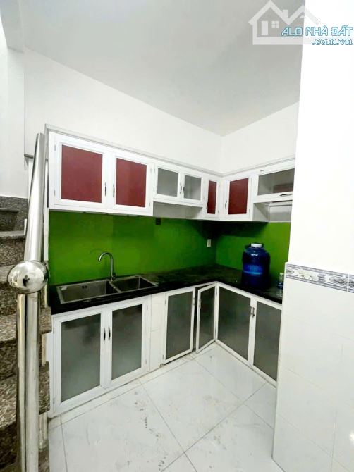Nhà thuê Gò Vấp mới tinh💥Hẻm xe hơi Nguyễn Văn Lượng💥Phường 16 giá 9 triệu