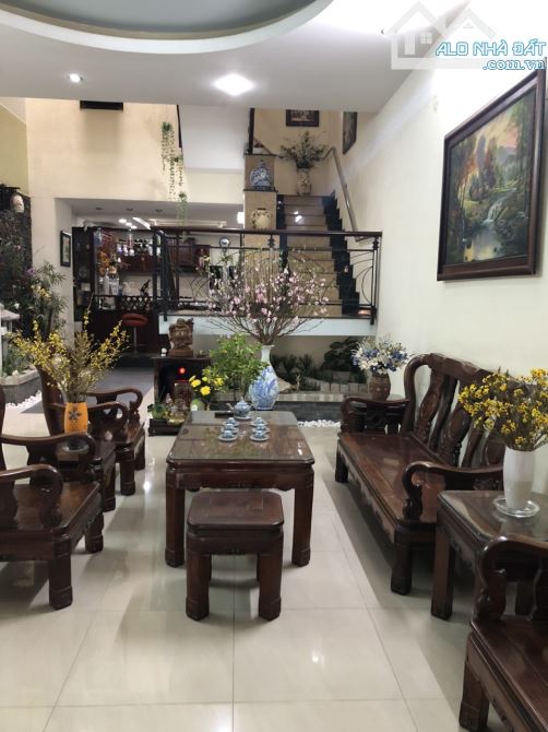 MẶT TIỀN NGUYỄN VĂN CÔNG -P3 , DT : 5m x 25m , VUÔNG VỨC , 4 TẤM , GIÁ CHỈ : 17.5 TỶ TL