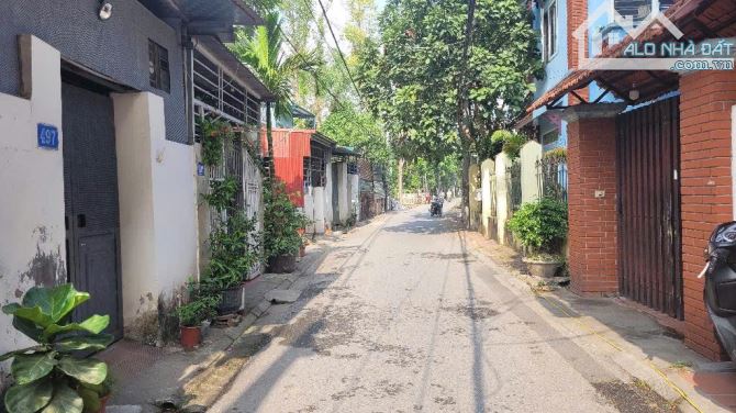 BÁN ĐẤT - BẮC CẦU - NGỌC THỤY - OTO - KINH DOANH - 61M2 - 5TY3