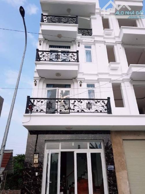 Bán nhà Hẻm 6M Tân Thới Hiệp 29, 50m2, xây 4 tầng BTCT, chỉ 5tỷ8