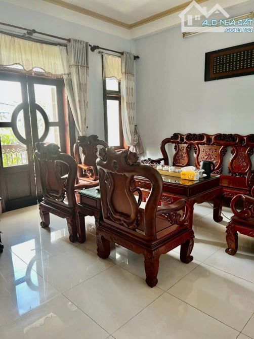 Nhà hẻm xe tải , ngang 5 m ,phường 4, quận Tân Bình