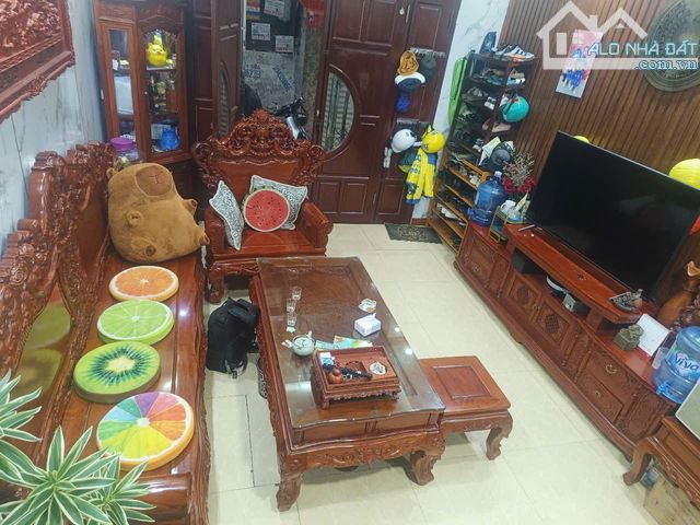Bán gấp siêu phẩm nhà Mễ Trì 40m2- 4 Tầng – Giá chỉ 7 tỷ Nam Từ Liêm
