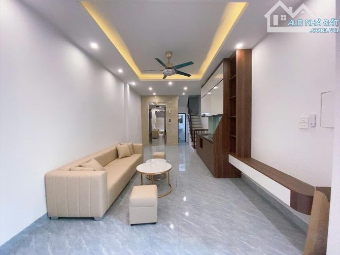 BÁN NHÀ SIÊU ĐẸP - VĂN PHÚ, HÀ ĐÔNG - 5TẦNG - THANG MÁY - Ô TÔ ĐỖ CỬA - DT 36M2 - MT 4M