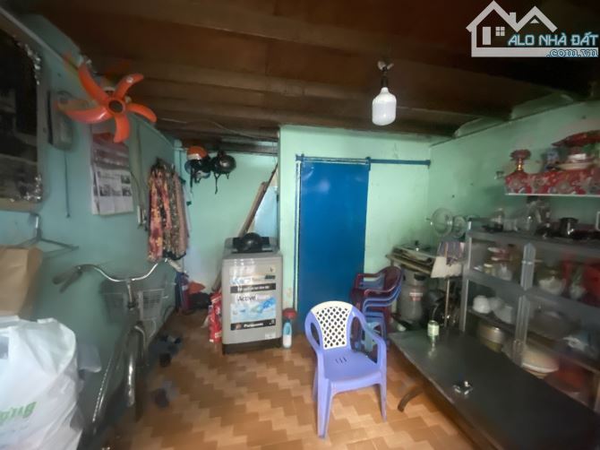 Y10💥MẶT TIỀN NGAY KÊNH NƯỚC ĐEN GIÁP TÂN PHÚ - 48M2  - Giá 5,3 TỶ