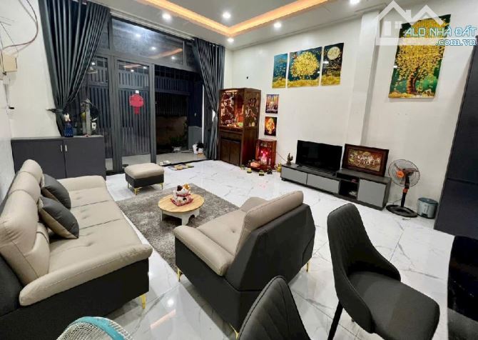 BÁN NHÀ HXH -TRẦN THÁNH TÔNG - TÂN BÌNH - 60M2 - 2 TẦNG - NGANG 5M - NHỈNH 6 TỶ