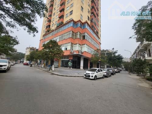 Quang Trung, Hà Đông phân lô liền kề, ô tô tránh