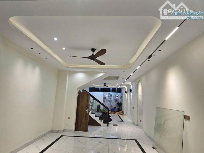 Hiếm! Rẻ LK Phố Nguyễn Khuyến TT19 KĐT Văn Quán 90m2 5 tầng kinh doanh chỉ 19 tỷ