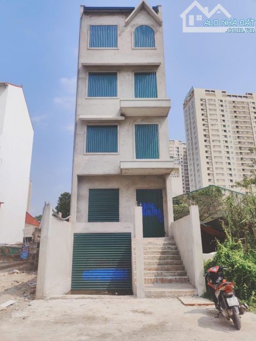 Bán nhà phân lô,tại Hoài Đức,DT 100 m2,4 tầng nổi 1 hầm,vỉa hè,ô tô tránh - 4