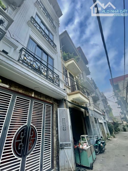 Tôi Cần Bán Nhà Việt Hưng 75m2-Mt 4.5m-hơn 11 tỷ-PHÂN LÔ-Ô TÔ-KINH DOANH-2 MẶT THOÁNG