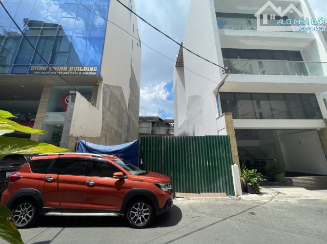 Bán nhà đường Lũy Bán Bích Quận Tân Phú ,DT:31x20m ,562m Giá 44 tỷ TL (78tr/m2)