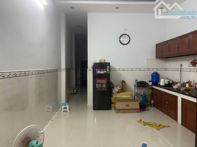 Bán nhà ~100m2 HXH gần ngã ba Nguyễn Xiển, cách Vinhomes Grand Park chi 1p