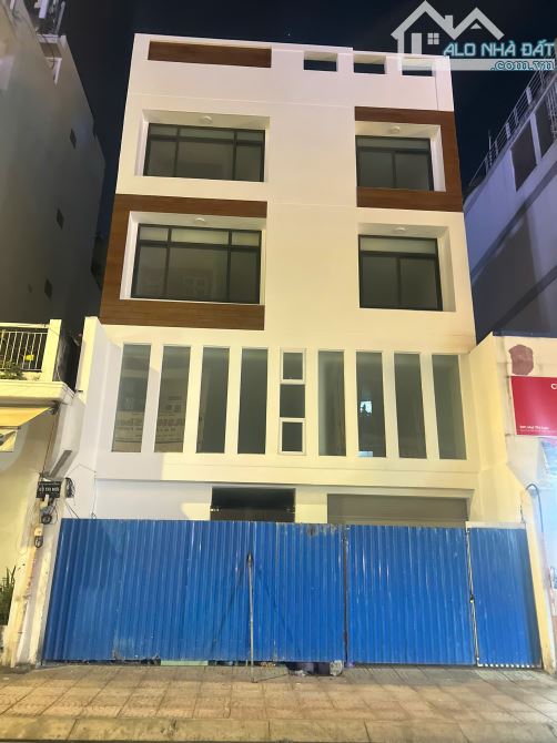 Siêu phẩm Phố tây MT Bùi Viện, Quận 1, 7x18m, 6 Tầng - HĐT: 166 triệu, giá 48 tỷ