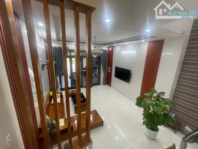 BÁN NHÀ HÒA MINH KHU VỰC GẦN BẾN XE THÔNG TÔ HIỆU- NHÀ KIÊN CỐ 3 TẦNG💥💥