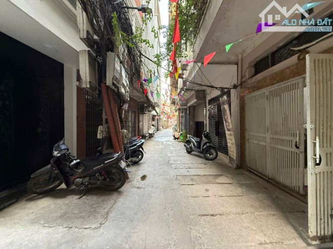 Bán Nhà Phố Ngọc Hà - Ba Đình Vị Trí Siêu Đẹp