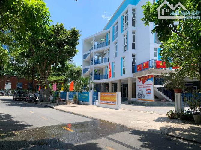 Nhà c4 MT Tân An - Hòa cường bắc