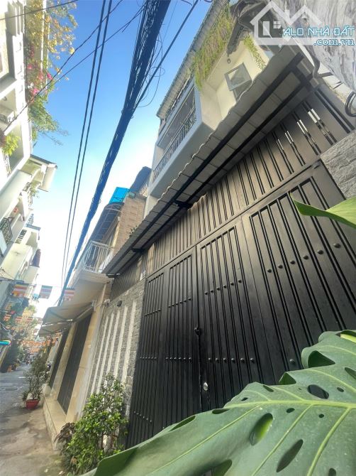 5.5❌9m, BÁN NHÀ 4 TẦNG, HXH, TRƯỜNG CHINH, P12 TÂN BÌNH, NHỈNH 8 TỶ
