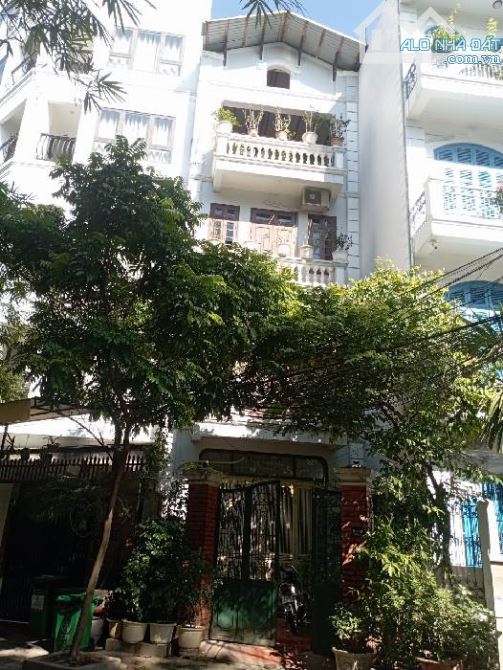 Phân lô, oto tránh, ngõ thoáng sạch, dân trí cao tại Võ Chí Công