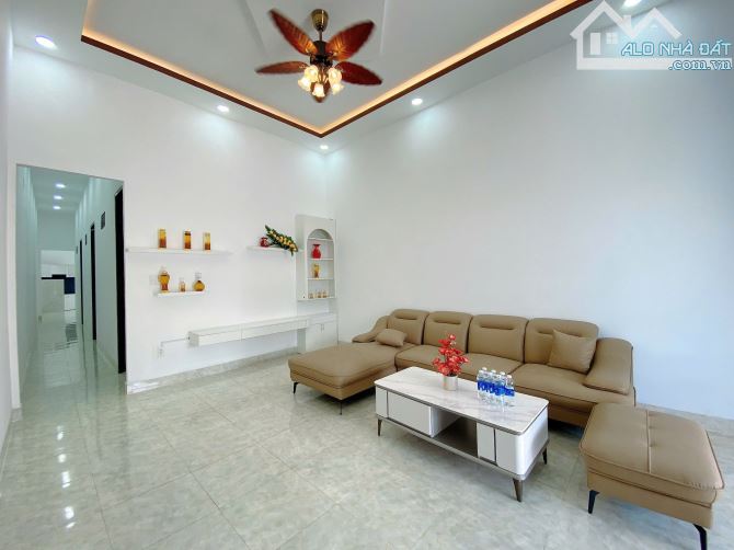 💥Nhà TC 4,4*30m,Đường A12,Phạm Ngũ lão,nhiều lô bên trong