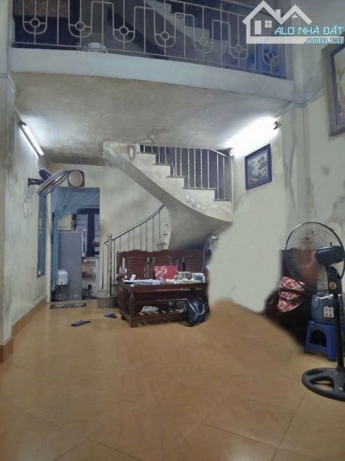 BÁN NHÀ MẶT NGÕ PHỐ NGUYỄN THÁI HỌC-38M 8xTỶ-AN SINH TIỆN ÍCH MIỄN BÀN-Ở SƯỚNG