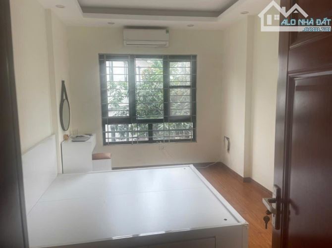Bán nhà lô góc ở Vân Canh,Hoài Đức, 33m, 4,9 tỷ.