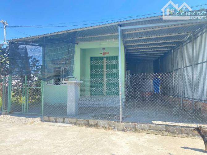 Bán nhà Suối Hiệp giá rẻ thôn Phú Hậu - full thổ cư