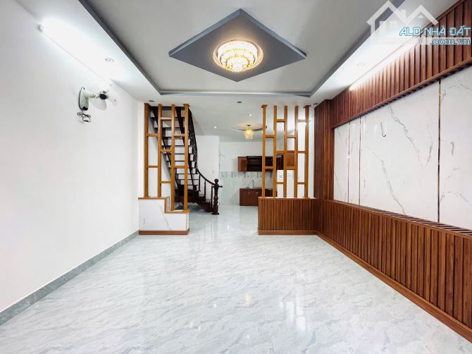 Bán nhà mới đẹp hẻm ô tô 124 đường Bình Giã, Phường 8, Vũng Tàu - Giá 3ty790