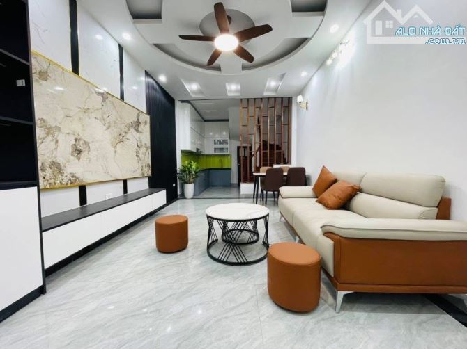 CHỦ BÁN NHÀ NGÔ GIA TỰ - 40M² -CHỈ 4.25 TỶ-LÔ GÓC- NHÀ MỚI ĐẸP- HIẾM NHÀ BÁN