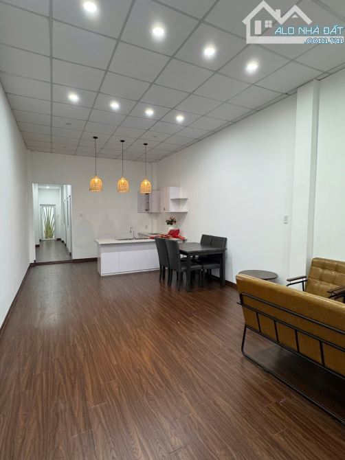 BÁN NHÀ CHỈ 2,9 TỶ TẠI XUÂN THIỀU 9 SÁT BIỂN LIÊN CHIỂU
