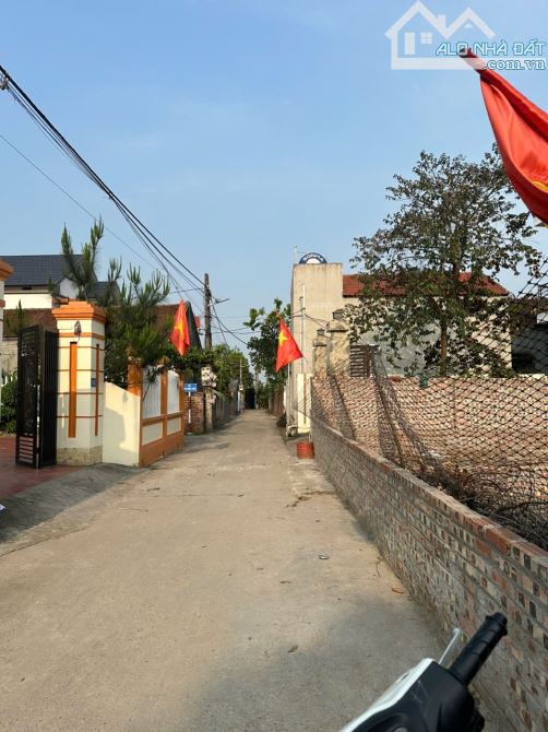 🔥🔥HIỀN NINH SÓC SƠN ĐƯỜNG THÔNG OTO NGỦ TẠI ĐẤT 132m-FULL THỔ CƯ
