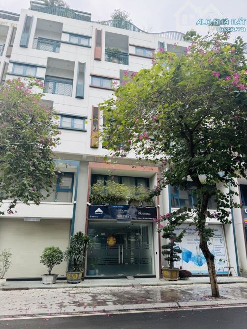Văn quán- 87m- 6 tầng- mặt tiền 4,6m- thang máy- giá đầu tư