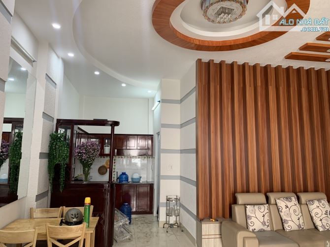 BÁN NHÀ 1T2L HẺM OTO TRÁNH NHAU ĐƯỜNG PHAN CHU TRINH, GIÁ 9 TỶ- FULL THỔ CƯ
