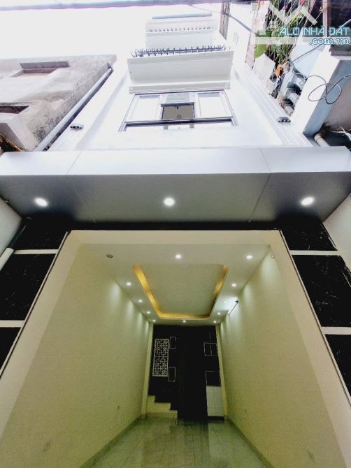 Bán nhà 5 tầng - 34m2 Cầu Đơ - Hà Đông, xây mới, ba gác tránh - ngõ thông, gần Metro HĐ