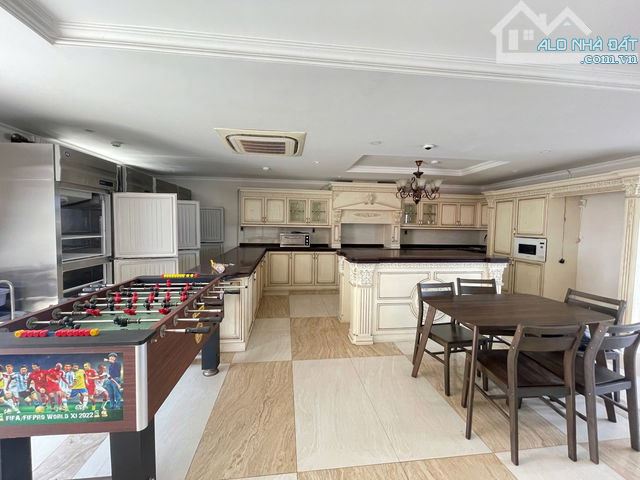 212m² nhà mt Q10 – 8 tầng – Thu nhập ổn định – Sản phẩm khan hiếm dành cho nhà đầu tư