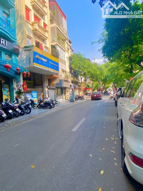 Mặt phố cổ Hàng Lược - Kinh doanh đỉnh - MT rộng - Sổ đỏ cc.