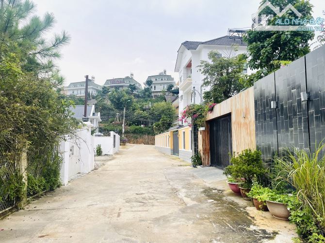 HẠ SÂU LÔ ĐẤT ĐẸP KHU BIỆT THỰ AN BÌNH P3 ĐÀ LẠT 342M2 13TỶ5