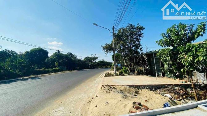 🔉🔉 Bán Nhà mặt tiền Kinh Doanh  ngay đường Nguyễn Thị Định