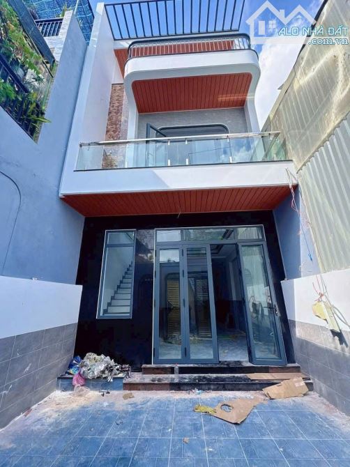 Nhà phố gần chợ Xóm Vắng, phường Dĩ An, TP Dĩ An - 10