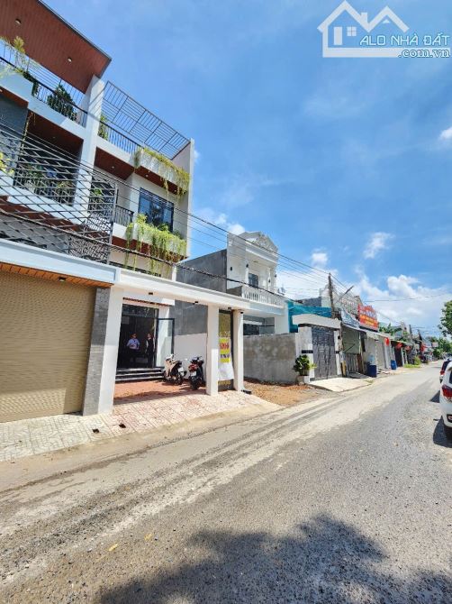 nhà 1 Trệt Lửng 2 Lầu 87.7m2 4Ty2 TL hoàn Công kinh doanh buôn bán đường ĐT743C - 10