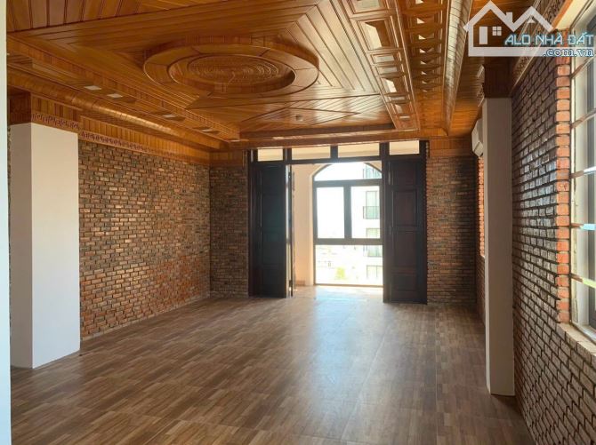 Bán khách sạn Cách biển 400m Mân thái sơn trà đà nẵng siêu đẹp - 10
