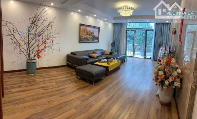 BÁN BIỆT THỰ LIỀN KỀ VĂN PHÚ, PHÂN LÔ Ô TÔ, KINH DOANH MỌI MẶT HÀNG, DT: 100M2, GIÁ 25 TỶ - 10
