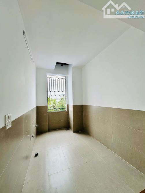 🎉 Có nhà 3 tầng “ngon ơ” ngay Trang Quan, An Đồng! 🏡 🛋️ Đầy đủ nội thất như khách sạn 5 - 10