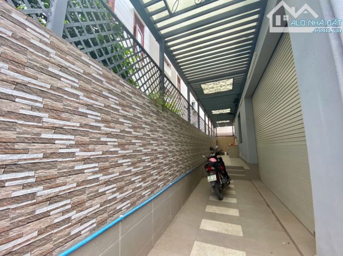 Cho thuê giá rẻ Biệt thự Nam Thiên đơn lập 300m2, 4PN, cạnh trường Đinh Thiện Lý PMH - 10