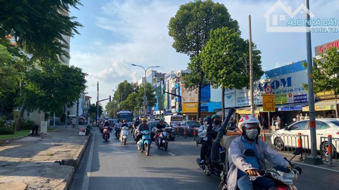 Bán nhà mặt đường Lê Minh Xuân phường 7 gần ngay chợ Tân Bình (75m2) 21 tỷ - 11