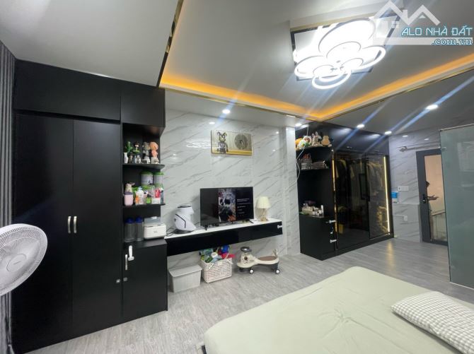 BÁN NHÀ HẺM 60 LÂM VĂN BỀN, TÂN KIỂNG - 2 TẦNG - XE Ô TÔ NGỦ TRONG NHÀ - 11