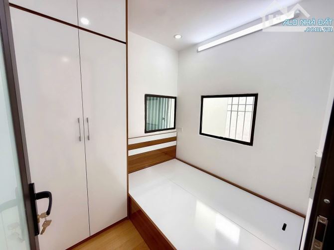 TẬP THỂ BÁCH KHOA- 3Ngủ-85m chỉ nhỉnh 4 đồng - 11