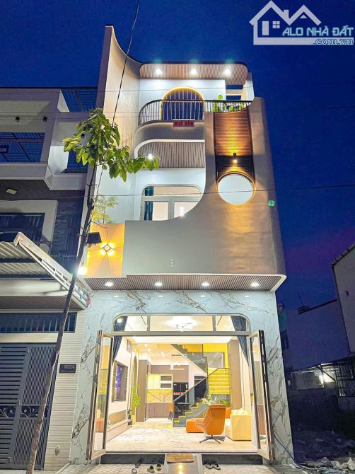 Bán Gấp Nhà 2Lầu Cao Cấp Đường D4 Kdc Hồng Loan, Cần Thơ - 1